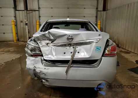 2015 Nissan Altima 2.5 from USA, damaged, VIN 1N4AL3AP9FN400178